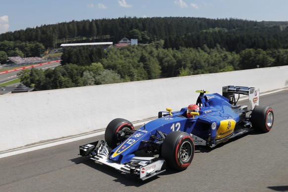 epa05511987 Brazilian Formula One driver Felipe Nasr of Sauber F1 Team in action during the qualifying session at the Spa-Francorchamps race track near Francorchamps, Belgium, 27 August 2016. The 2016 ...