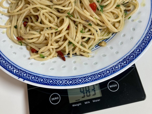 Wie viel ergeben 100g Spaghetti? Der Selbstversuch.