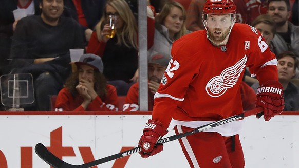 Detroit Red Wings left wing Thomas Vanek (62) skates against the New York Islanders during the third period of an NHL hockey game Tuesday, Feb. 21, 2017, in Detroit. The NHL trade deadline is looming  ...