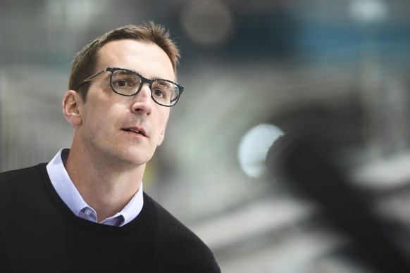 Ambri&#039;s Head Coach Luca Cereda during the regular season game of the National League Swiss Championship 2018/19 between HC Ambrì Piotta and EHC Biel, at the ice stadium Valascia in Ambrì, Switzer ...