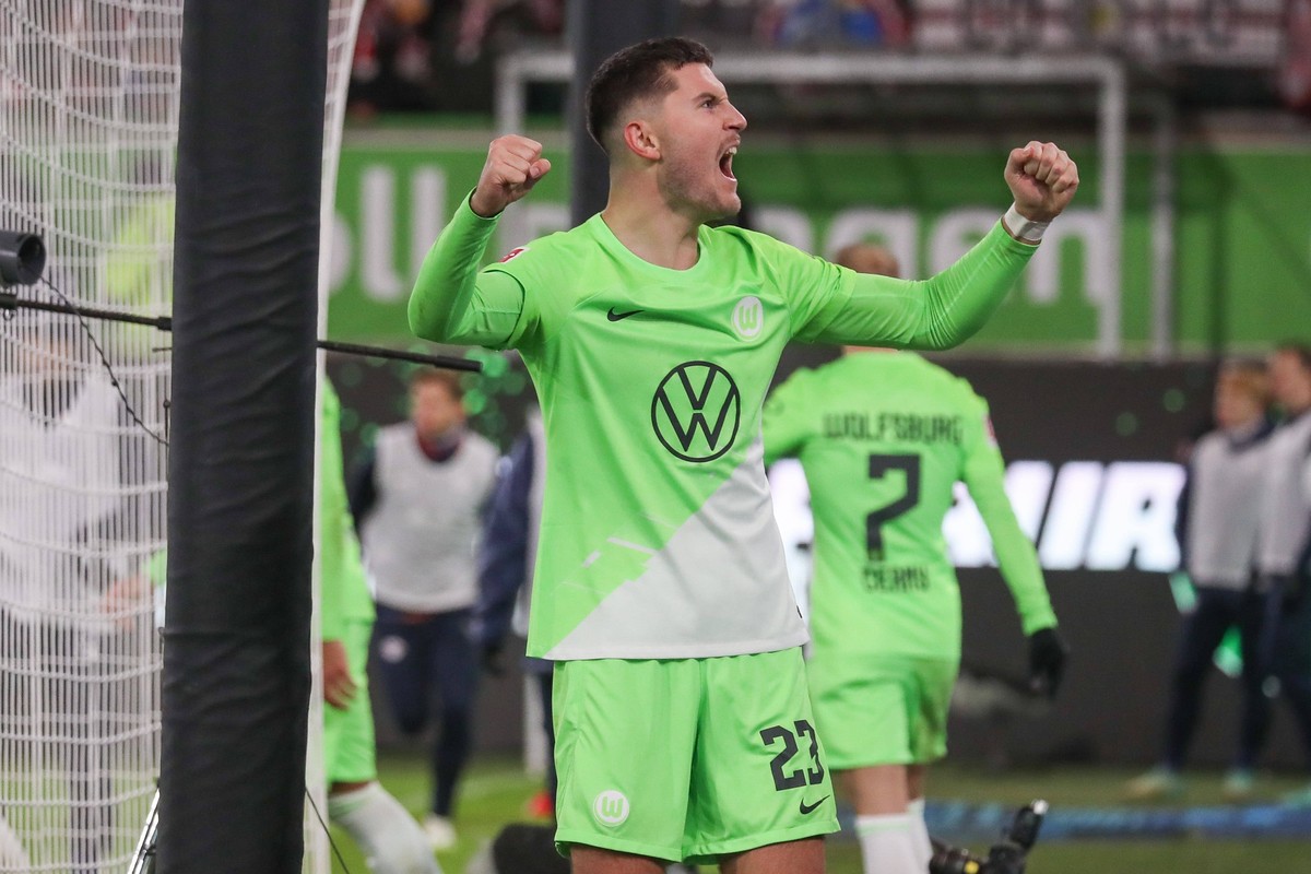 25.11.2023, xgox, Fussball 1.Bundesliga, VfL Wolfsburg - RB Leipzig emspor, v.l. Jonas Wind Wolfsburg, 23 Jubel, Torjubel, jubelt ueber das Tor, celebrate the goal, celebration DFL/DFB REGULATIONS PRO ...