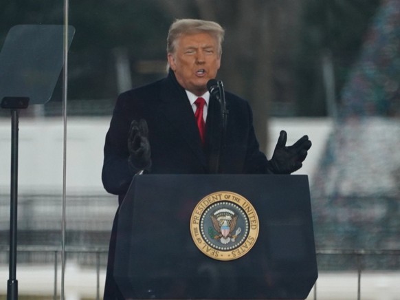 FILED - Dem damaligen US-Präsidenten Donald Trump wird wegen der Erstürmung des Kapitols durch seine Anhänger am 6. Januar «Anstiftung zum Aufruhr» vorgeworfen. Photo: Bryan Smith/ZUMA Wire/dpa