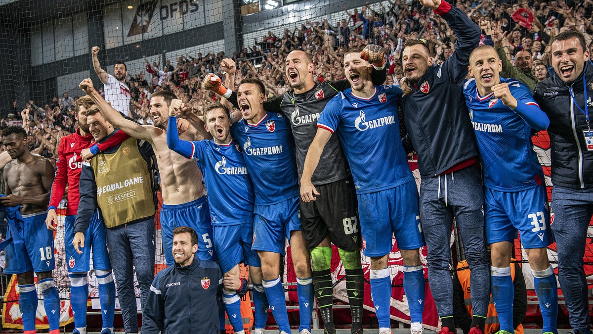 epa07772109 Players of Red Star Belgrade celebrate after winning the penalty shoot-out in the UEFA Champions League third qualifying round second leg soccer match between FC Copenhagen and Red Star Be ...