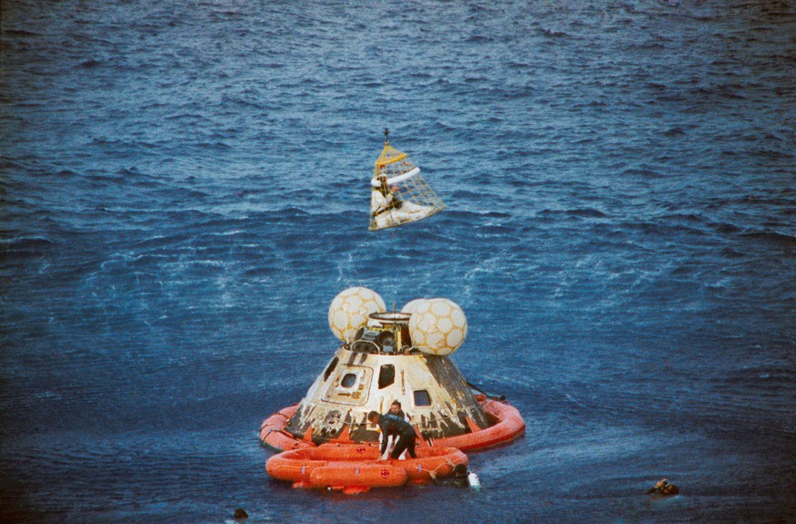 «Houston, we have a problem!»: Etwa zwei Tage nach dem Start explodierte ein Tank mit superkritischem Sauerstoff im Servicemodul des Apollo-13-Raumschiffs und machte die Landung auf dem Mond unmöglich ...