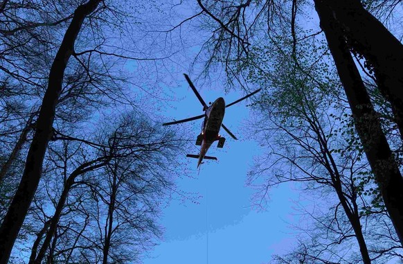 Mit dem Helikopter mussten die beiden Wanderer abgeholt werden.