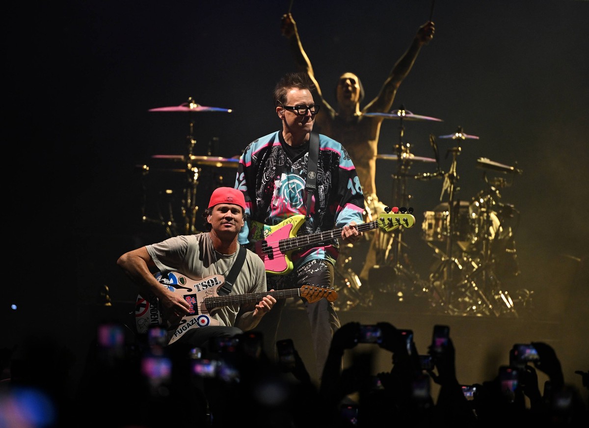 Blink-182 performs at The FLA Live Arena in Sunrise, Florida. Featuring: Mark Hoppus, Travis Barker, Tom DeLonge Where: Sunrise, Florida, United States When: 11 Jul 2023 Credit: Robert Bell/INSTARimag ...