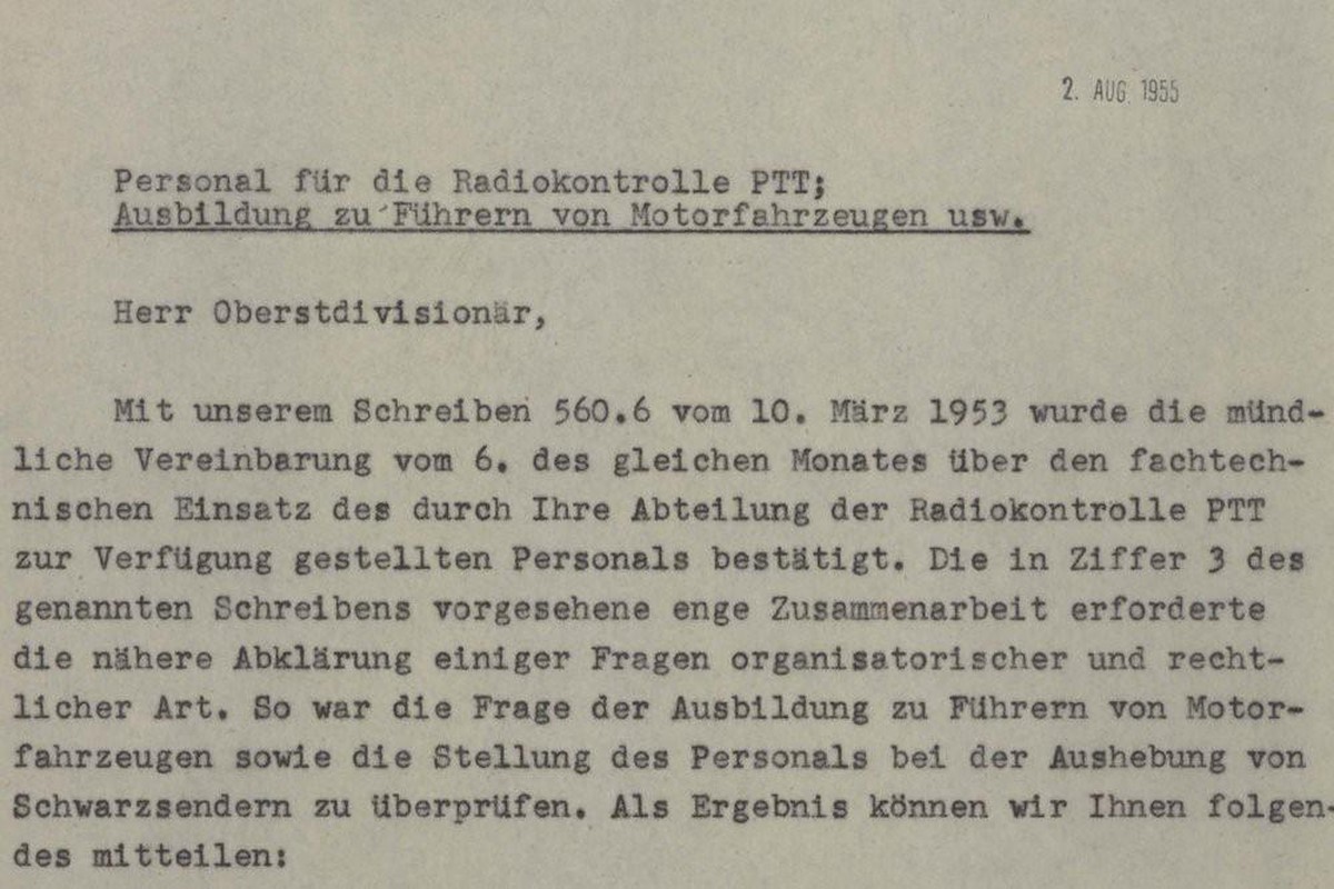 Vereinbarung betreffend «Personal für die Radiokontrolle PTT» zwischen den PTT und der Abteilung für Übermittlungstruppen des Eidgenössischen Militärdepartements. Militärisches Personal kam so für die ...