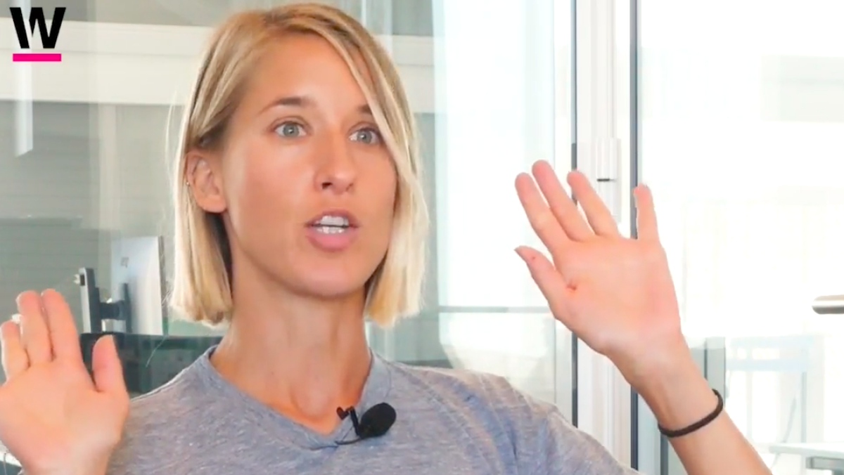 Verstehst du, wie MarieAdèle hier über «Desperate Housewives» herzieht?