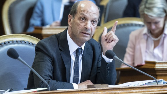 Staenderat Beat Rieder, Mitte-VS, spricht an der Herbstsession der Eidgenoessischen Raete, am Montag, 15. September 2025, in Bern. (KEYSTONE/Peter Schneider)