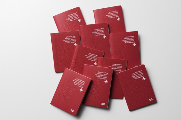 ZUR EIDGENOESSISCHEN ABSTIMMUNG VOM 12. FEBRUAR 2017 ÜBER DIE ERLEICHTERTE EINBUERGERUNG VON PERSONEN DER DRITTEN AUSLAENDERGENERATION STELLEN WIR IHNEN FOLGENDES BILDMATERIAL ZUR VERFUEGUNG – Swiss p ...