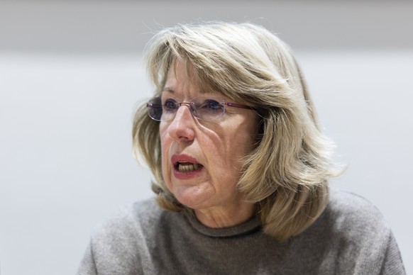 Jacqueline de Quattro, Conseillere nationale, parle lors d'une conference de presse du Comite au NON au Fonds Climat ce mercredi 4 fevrier 2026 a Lausanne. Le 8 mars prochain les citoyens suisses ...