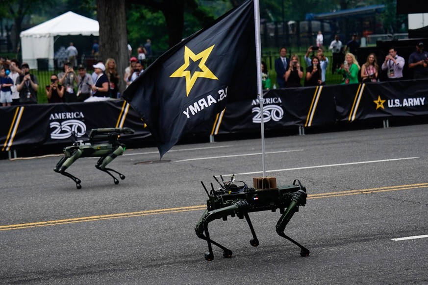 US Armys 250th Birthday Parade - Washington A robotic quadruped, also known as a robot dog, during the US Army s 250th Anniversary Parade in Washington, DC, US, on Saturday, June 14, 2025. President D ...