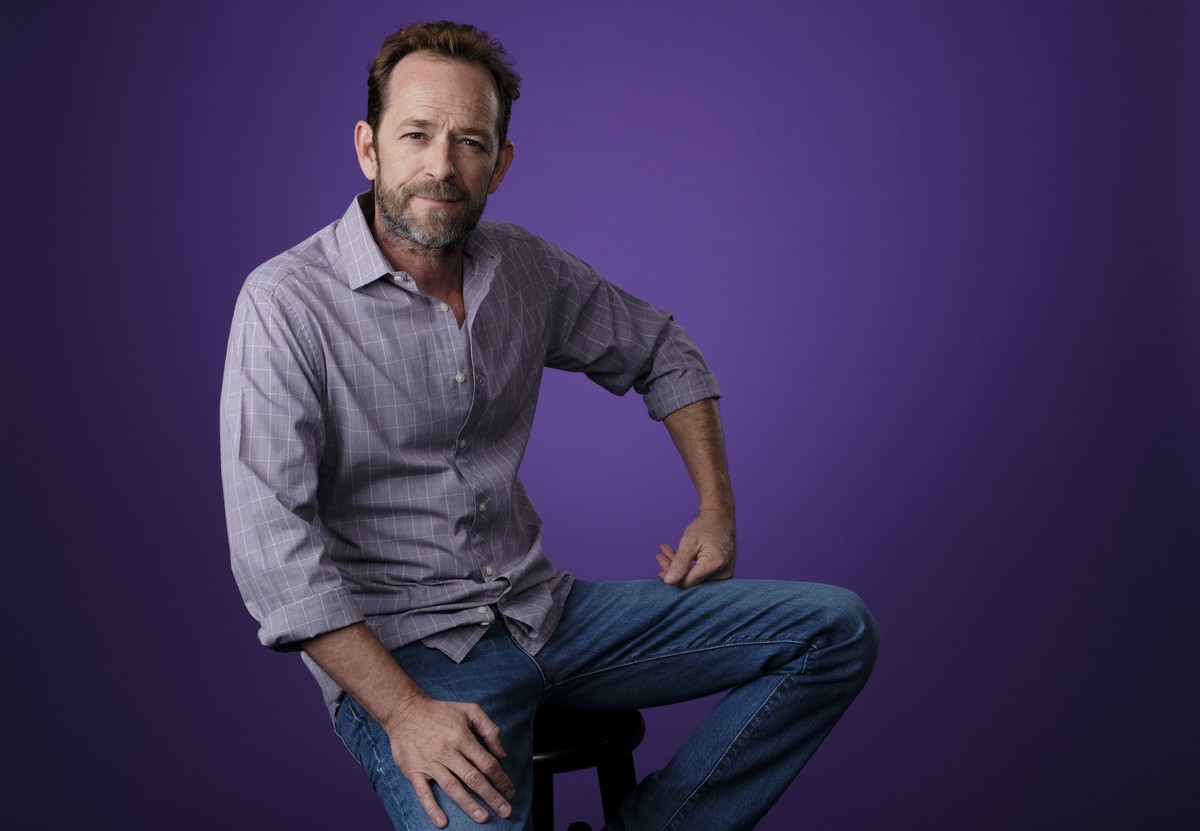 Luke Perry, a cast member in the CW series "Riverdale," poses for a portrait during the 2018 Television Critics Association Summer Press Tour, Monday, Aug. 6, 2018, in Beverly Hills, Calif.  ...