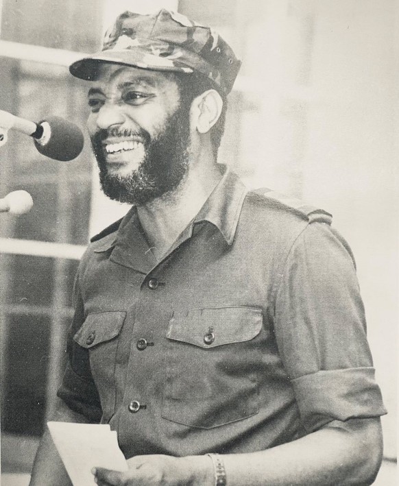 Maurice Bishop, Grenada
https://commons.wikimedia.org/wiki/Category:Maurice_Bishop?uselang=de#/media/File:Maurice_Bishop.jpg