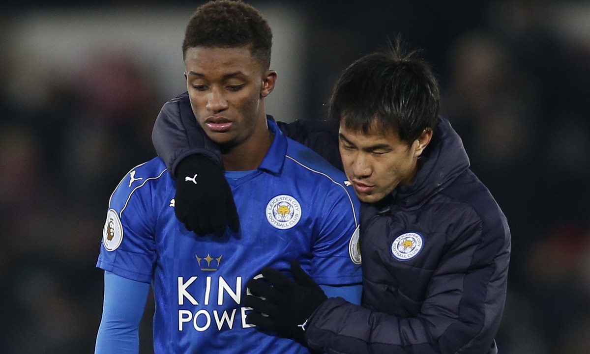 Football Soccer Britain - Swansea City v Leicester City - Premier League - Liberty Stadium - 12/2/17 Leicester City's Demarai Gray looks dejected with Shinji Okazaki after the match Action Images ...