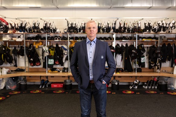 ZUM BEGINN DER NATIONAL LEAGUE SAISON 2019/20 AM FREITAG, 13. SEPTEMBER 2019, STELLEN WIR IHNEN FOLGENDE PORTRAITS VON KARI JALONEN, HEADCOACH SC BERN, ZUR VERFUEGUNG --- Kari Jalonen, Coach SC Bern,  ...