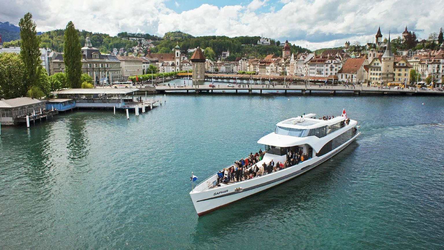 Motorschiff Saphir Vierwaldstättersee Wasserstoff