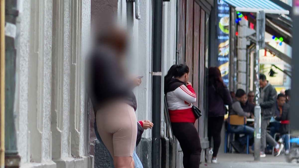 Mit dem letzten Öffnungsschritt haben viele Kanton auch dem Sexgewerbe die Arbeit wieder ermöglicht. Der Kanton Zürich gehört aber nicht dazu. Laut Insidern bietet sich an der Langstrasse zunehmend wi ...