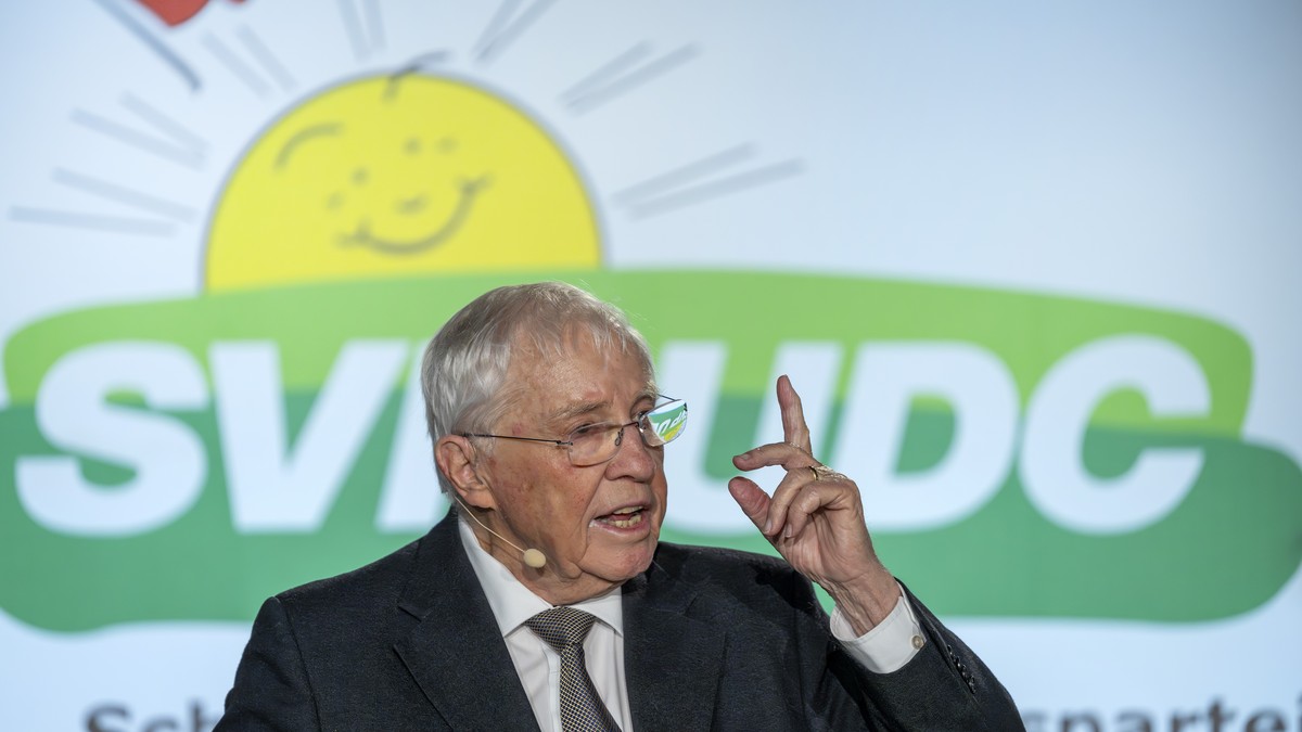 SVP-laut-Umfrage-auf-ber-30-Prozent-nun-spricht-Blocher-vom-3-Sitz-im-Bundesrat