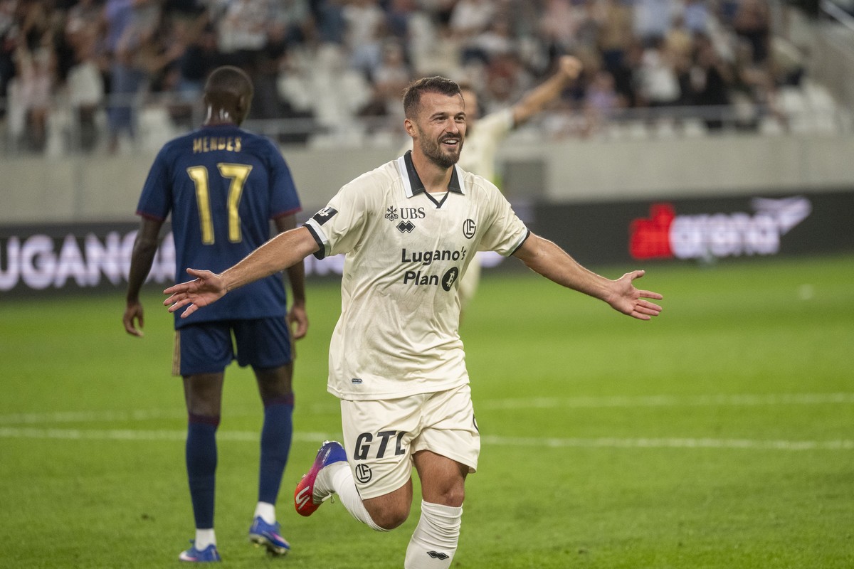Albian Ajeti (LUG) celebrates the game 1 - 0 goal, during the Swiss Super League football league match between FC FC Lugano and FC Servette on Thursday 03 September 2026, at the AIL Arena in Lugano. . ...