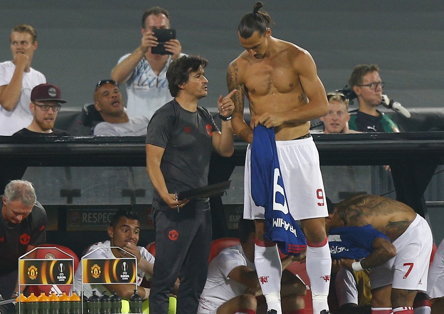 Football Soccer - Feyenoord v Manchester United - UEFA Europa League Group Stage - Group A - De Kuip Stadium, Rotterdam, Netherlands - 15/9/16
Manchester United&#039;s Zlatan Ibrahimovic receives int ...