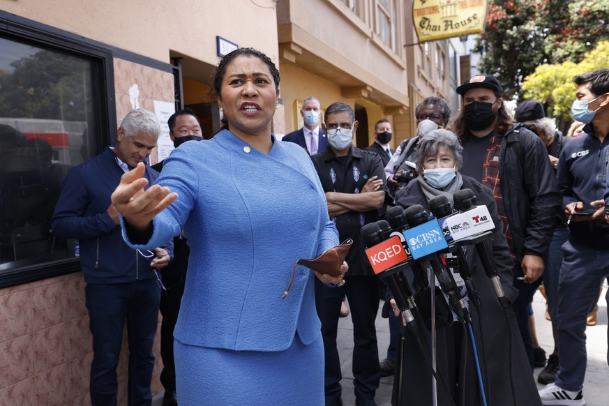 epa09246456 San Francisco Mayor London Breed announces support from California Governor Gavin Newsom for restaurants and bars as the state prepares for a safe reopening by extending relief measures th ...