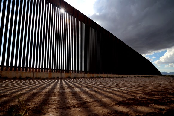 This image provided by News21 shows the border wall, seen from El Paso, Texas, separates that city from Ciudad Juárez, Mexico, on June 27, 2025. (Sydney Lovan/News21 via AP)
Immigrant Troops Deportati ...