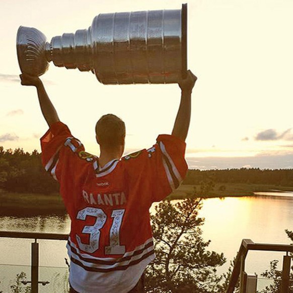 «Antti Raanta zeigte mir diesen schönen Sonnenuntergang in Finnland.»