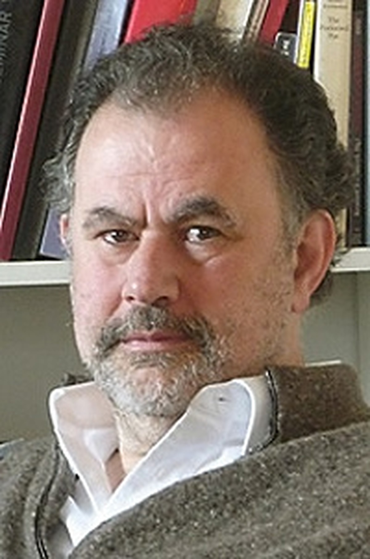 Daniel Strassberg ist Psychoanalytiker und Philosoph. Er ist Lehrbeauftragter und Dozent an den Universitäten Luzern und Zürich sowie Mitbegründer von Entresol, dem Netzwerk für Philosophie, Psychoana ...
