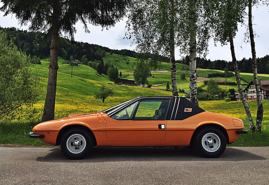 1972 Zagato Prototype Fiat 132 Aster. Concept Cars from the 70s. 
https://www.zwischengas.com/de/inserat/Zagato-Prototype-Fiat-132-Aster-1972/6ec4c023-00e0-498d-a400-540df9a35fcb.html