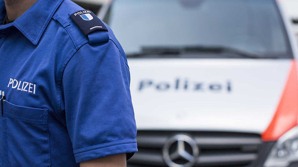 Frauen-beim-Nordpol-in-Luzern-bel-stigt-Polizei-muss-zweimal-wegen-Mann-ausr-cken