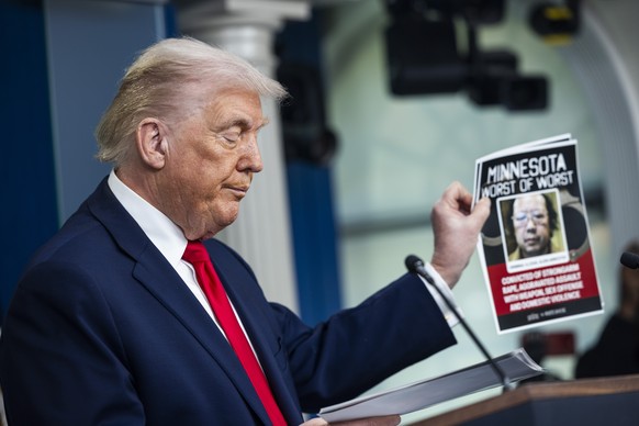 epa12665381 US President Donald Trump holds a press briefing with reporters at the White House in Washington, DC, USA, 20 January 2025. Trump spoke about Immigration and Customs Enforcement (ICE) arre ...