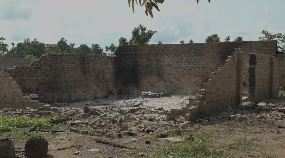 In this screengrab made from video, a burned house following an attack by gunmen in Yelewata community north-central Nigeria, Monday, June 16, 2025. (AP Video)
Nigeria Attack