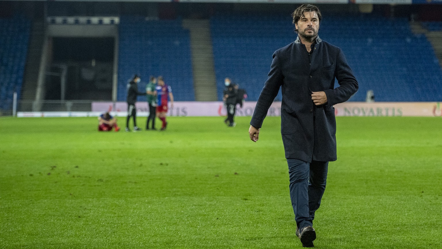 The Coach from Basel, Ciriaco Sforza at the Europa League Qualification between the FC Basel of Switzerland and CSKA Sofia of Bulgaria in the St. Jakob Park Stadium in Basel, Switzerland, Thursday, Oc ...