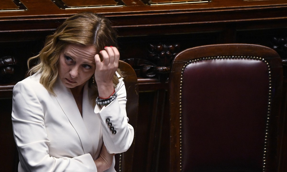 epa11438651 Italian Prime Minister Giorgia Meloni reacts during a report to the Chamber of Deputies, lower house of the Italian parliament, ahead of the EU summit, in Rome, Italy, 26 June 2024. The ne ...