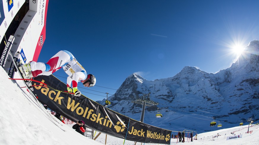 Beat Feuz of Switzerland in action at the start during a training session of the men&#039;s downhill race of the FIS Alpine Ski World Cup at the Lauberhorn, in Wengen, Switzerland, Wednesday, January  ...