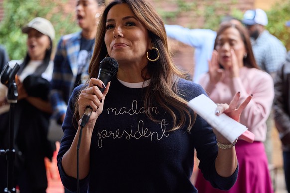 epaselect epa11700133 US actor Eva Longoria speaks at an election event for Democratic candidate for president US Vice President Kamala Harris and Democratic candidate for US Senate Ruben Gallego at O ...