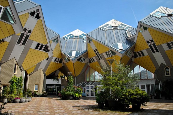 cubic houses rotterdam
