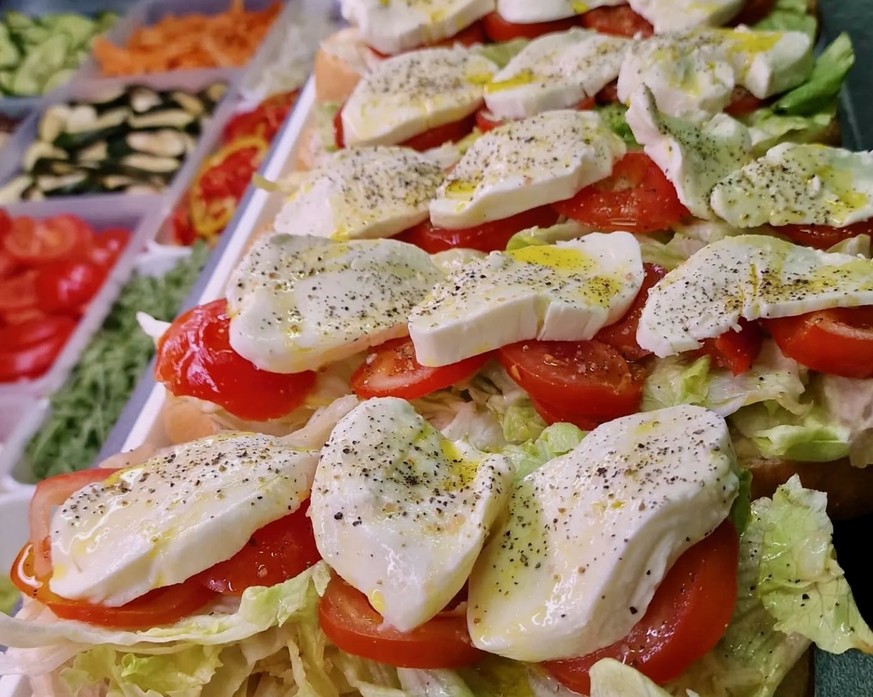 Rosita's Sandwiches in Zürich 8004. 
https://www.instagram.com/rositasfoodanddrinks/