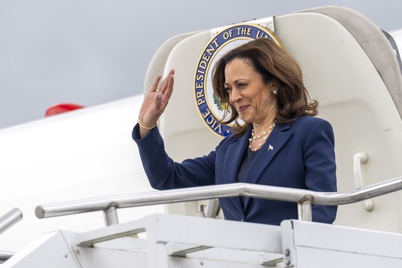 US Vice President Kamala Harris of United States, waves when he arrives at Zurich airport in Zurich Kloten, Switzerland, Saturday, June 15, 2024. Heads of state from around the world gather on the Bue ...