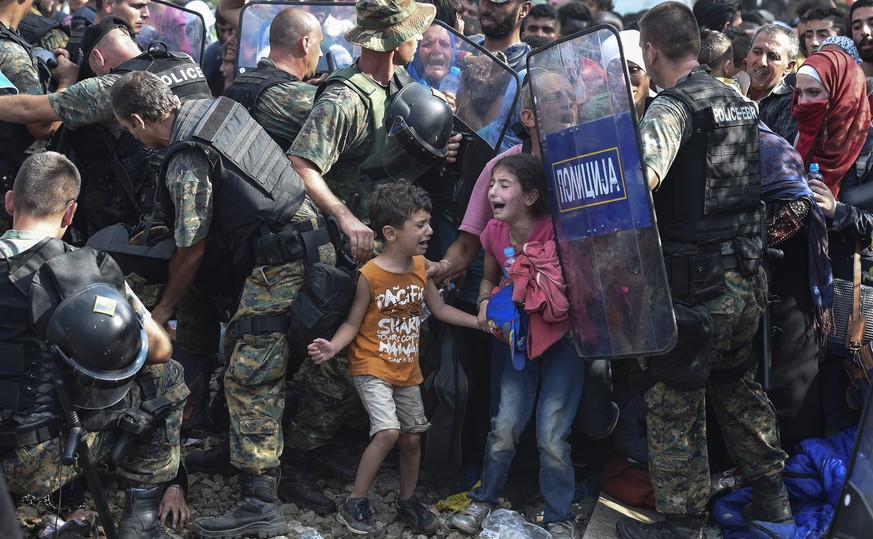 «In ihren Gesichtern, in jeder Faser ihres Körpers ist die schiere Verzweiflung dieser beiden Kinder zu erkennen», sagte die Unicef-Schirmherrin und Lebensgefährtin des Bundespräsidenten, Daniela Scha ...