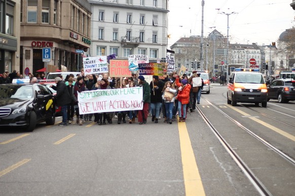 Schülerstreik für das Klima: Der Liveticker zu den Demos ...