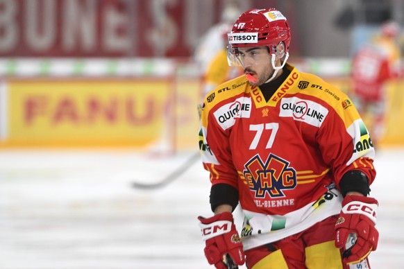 Biels Robin Grossmann, beim Eishockey-Qualifikationsspiel der National League zwischen dem EHC Biel und dem HC Fribourg-Gotteron, am Dienstag, 29. Oktober 2024, in der Tissot Arena in Biel. (KEYSTONE/ ...
