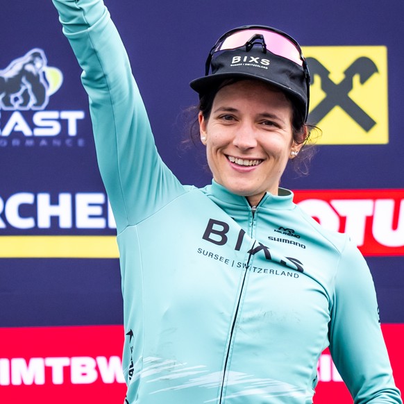 Ramona Forchini of Switzerland, 3rd, during the podium ceremony of the Cross Country Elite Women, XCO, WHOOP UCI Mountain Bike World Series, on Sunday, June 8, 2025, in Leogang, Austria. (KEYSTONE/Max ...