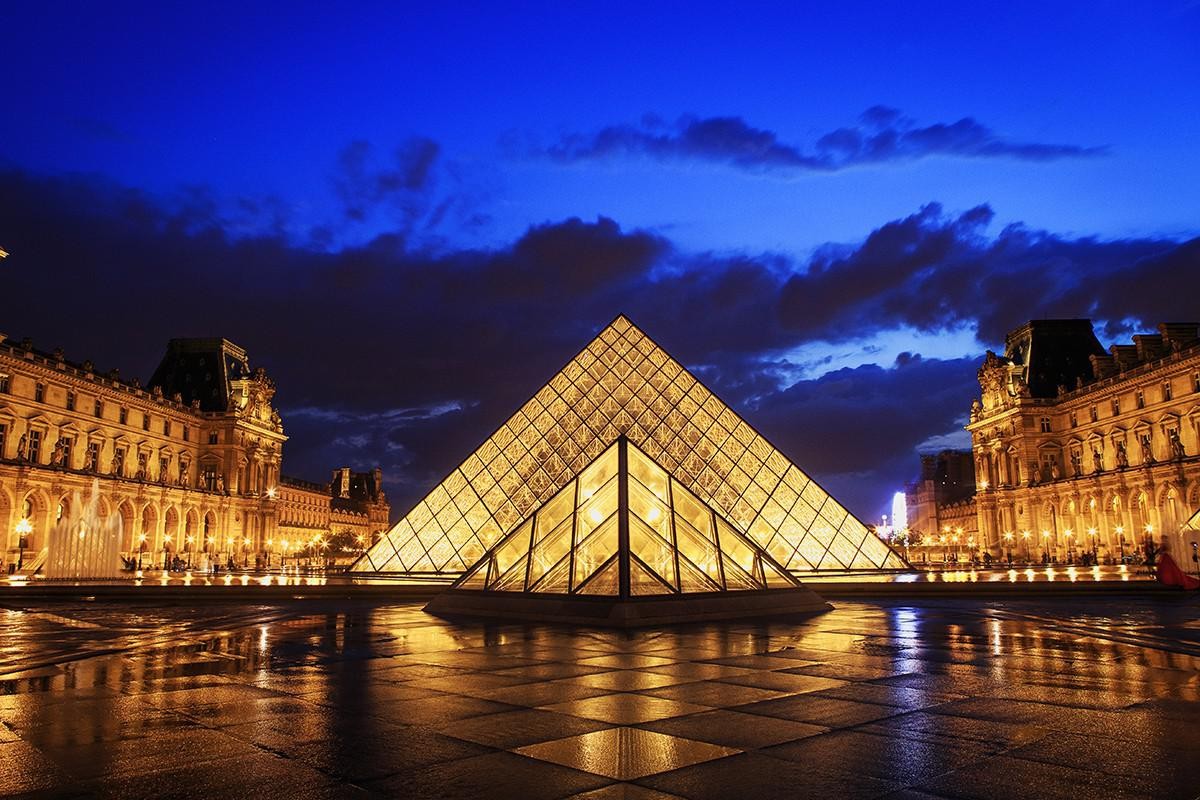 Louvre Museum