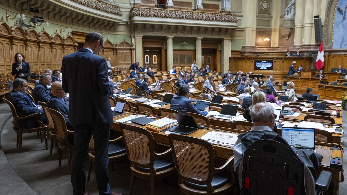 Nationalrat Martin Candinas, Mitte-GR, steht im Saal an der Herbstsession der Eidgenoessischen Raete, am Mittwoch, 18. September 2024, in Bern..(KEYSTONE/Peter Schneider)