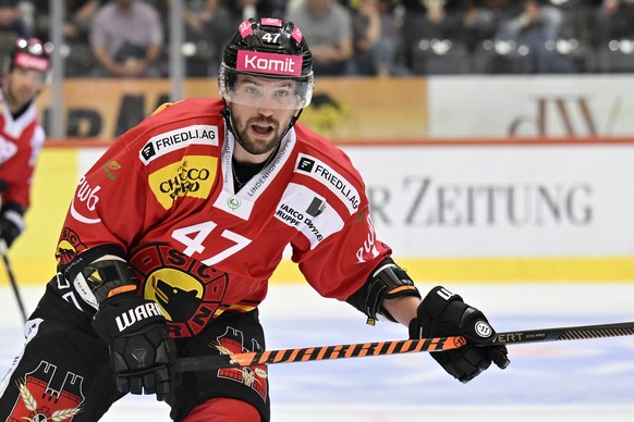 Berns Sven Baertschi im Eishockey Testspiel der National League zwischen dem SC Bern und Lausanne HC, am Samstag, 3. September 2022, in der PostFinance Arena in Bern. (KEYSTONE/Peter Schneider)