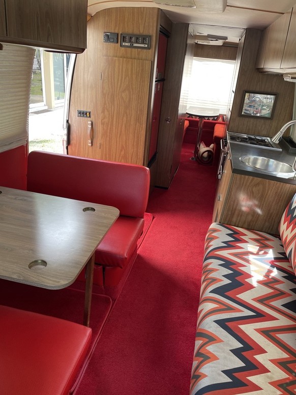 GMC Motorhome - nie war Campen schöner! 
https://www.gmcrvforsale.com/