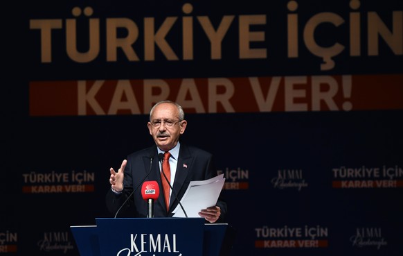 epa10636036 Turkish presidential candidate Kemal Kilicdaroglu, leader of the opposition Republican People&#039;s Party (CHP), speaks during a press conference at CHP&#039;s headquarters in Ankara, Tur ...