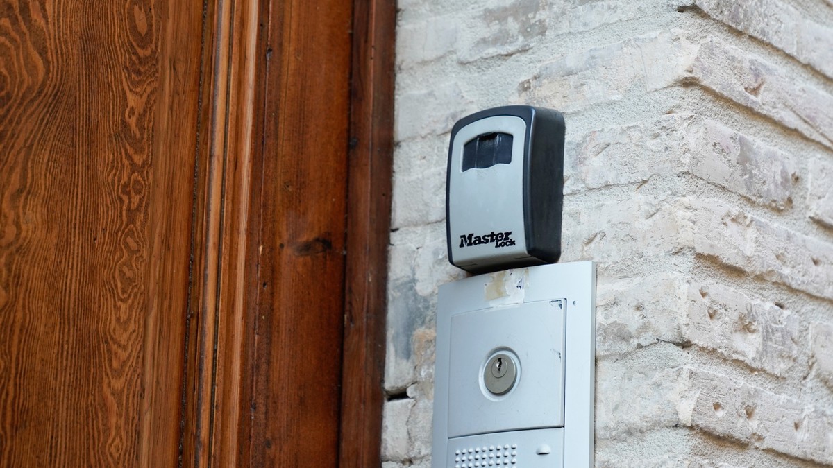 L'Italie interdit les boites à clé d'Airbnb en visant les terroristes et la mafia
